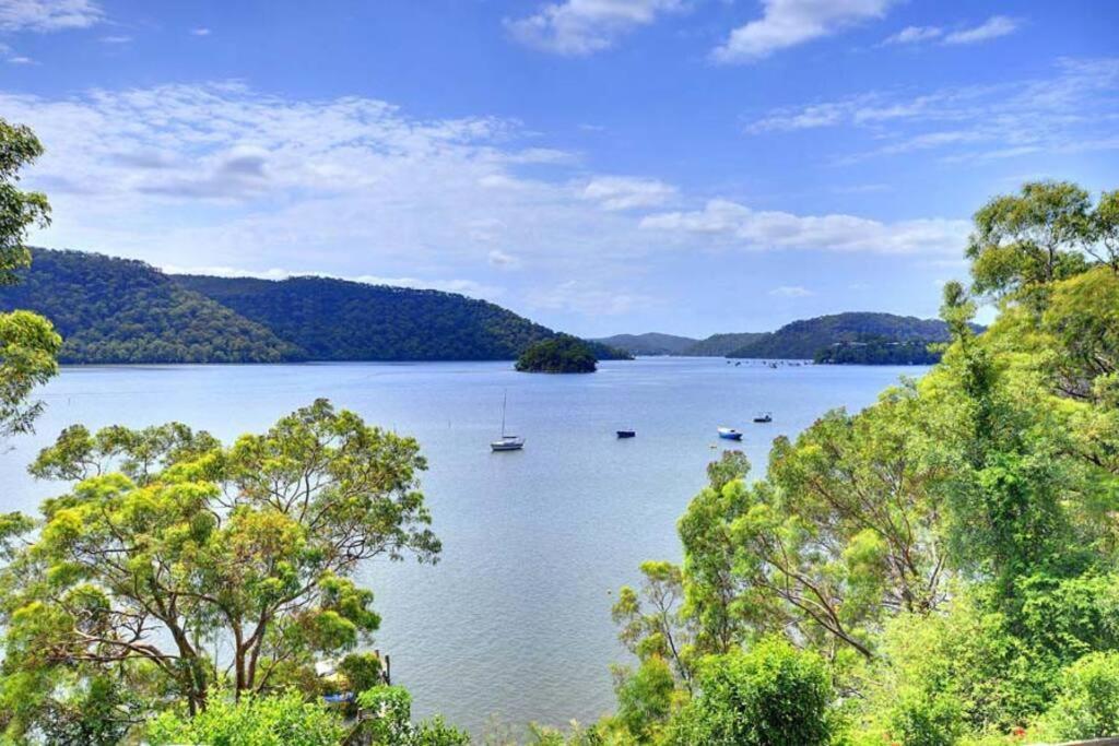 Cosy Above The Hawkesbury W/ Jetty Holiday home Mooney Mooney